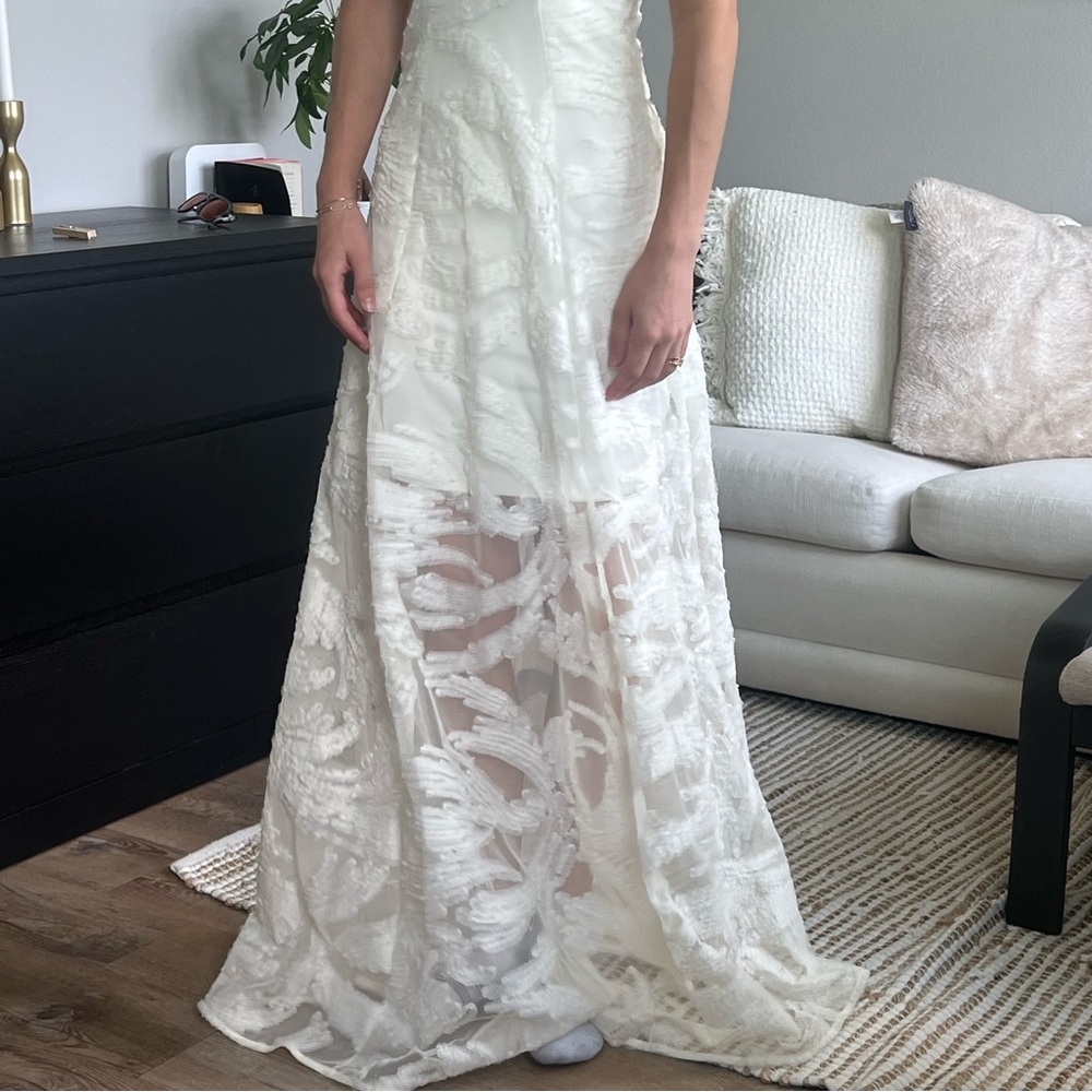 Dress the Population Ivory Lace Maxi Dress